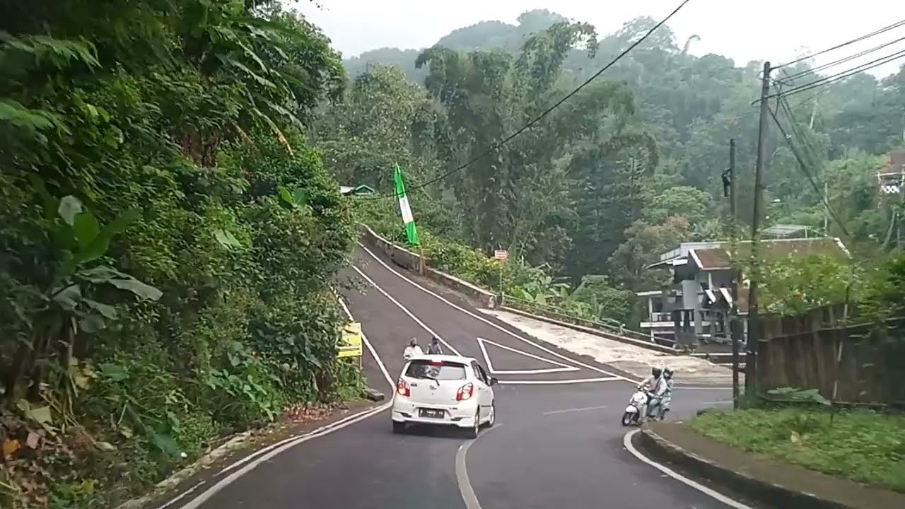 Tretes Prigen Pasuruan | Jalur Patung Kuda Ledug Menuju Tretes