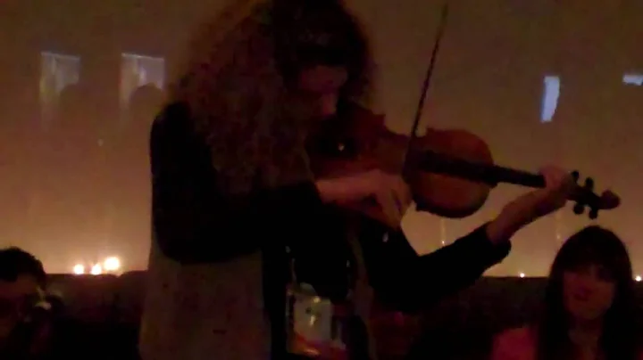 Mary Rowell from ETHEL Performs
