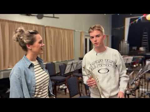 Wa helpt de Wâldsang opwei nei Eastenryk ?? @OmropFryslan