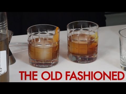 how-to-make-a-lexington-bourbon-old-fashioned-|-drinks-made-easy