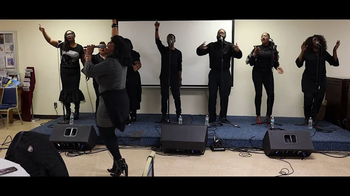 Tina Marshall sings "Thank you Lord".