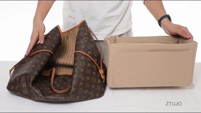 Porque un poco de espacio nunca está de más, el bolso Neverfull de Louis  Vuitton es ideal para ir de…