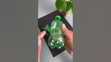 Making a propeller from a plastic bottle