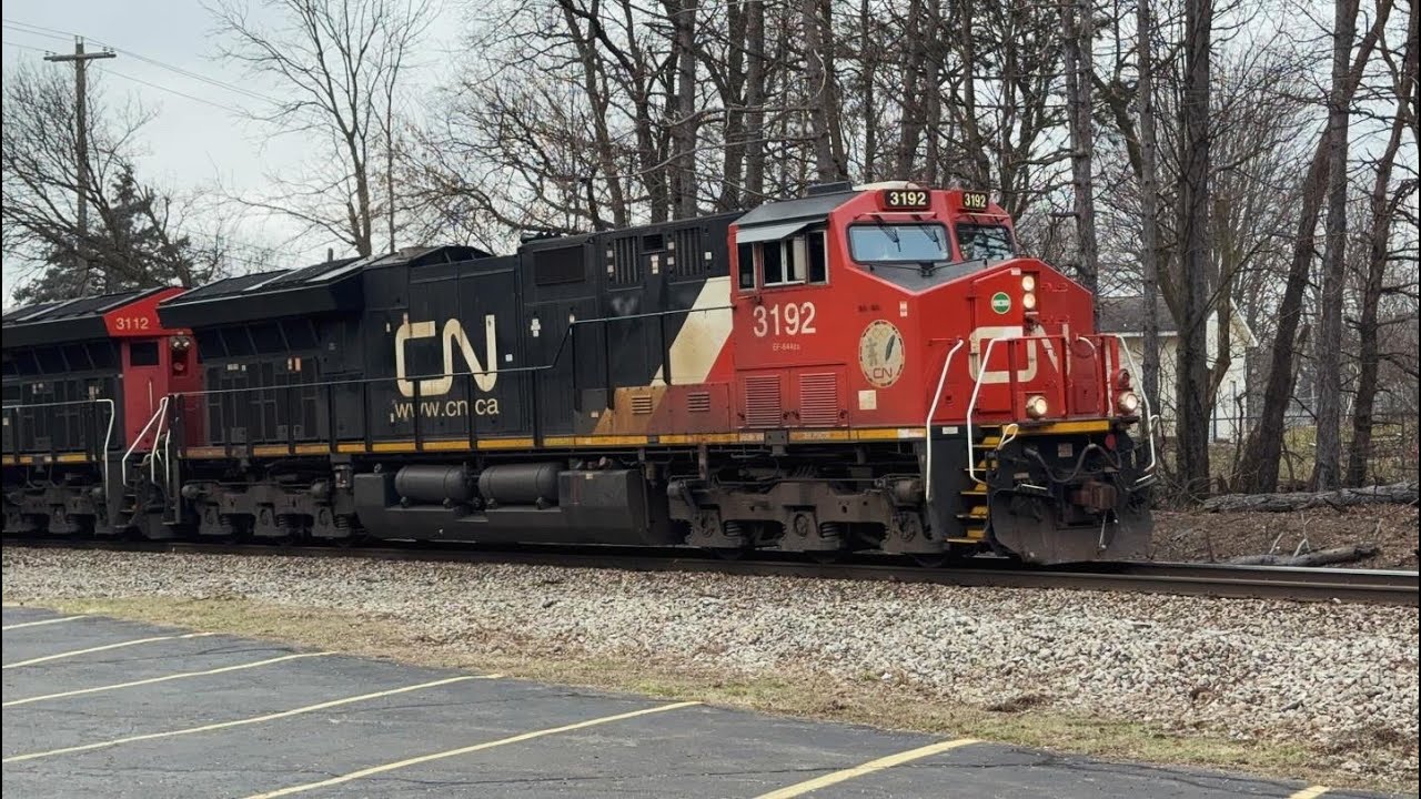 3/4/24 CN Train 492 - YouTube