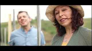 Jean Ferrat & Les Ardéchois - La montagne  (Clip Officiel )