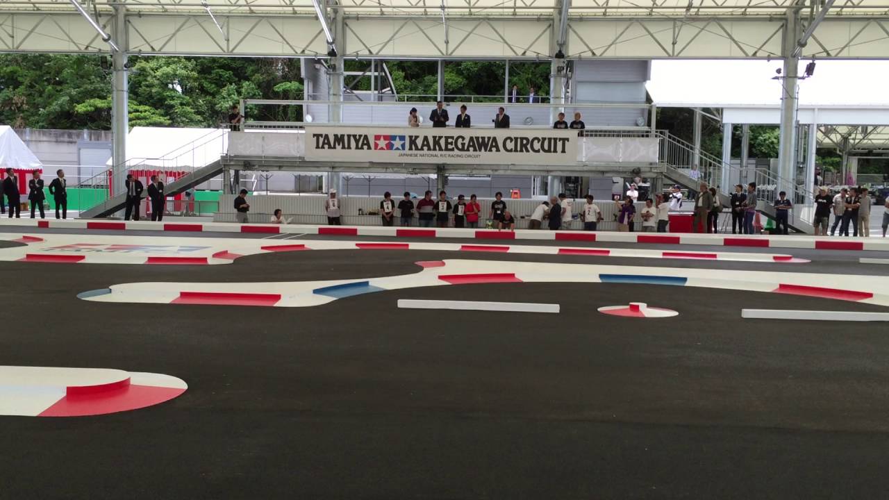 ストレートスピード100km/h超のタミヤ掛川サーキットが全天候型