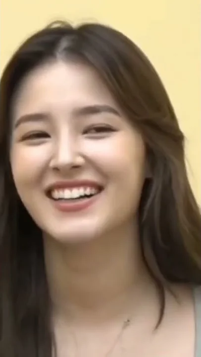 Nancy cute smile