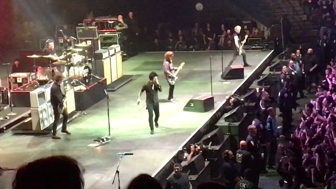11 Green Day - J.A.R. at Oracle Arena 12/10/16