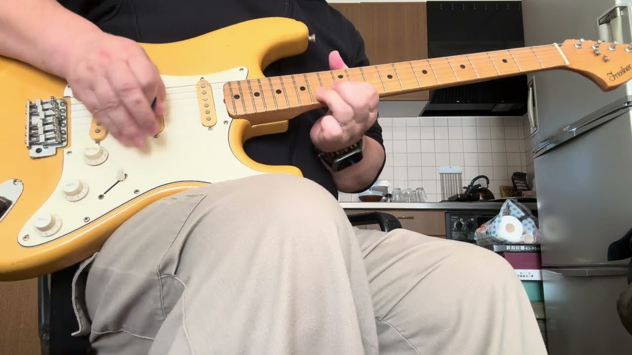 ギター Fresher STRAIGHTER FS-331 Mid '70s Fresher STRAIGHTER FS-331 - YouTube