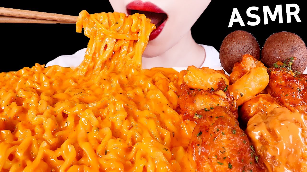 ASMR CHEESY CARBO FIRE NOODLES, CREAMY FRIED CHICKEN, CHEESE BALL까르보 불닭,투움바치킨EATING SOUNDS MUKBANG먹방
