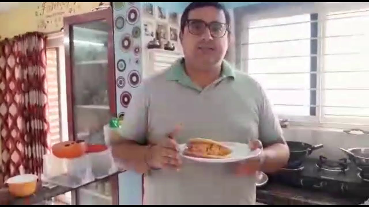 Chicken Chalupa by Foodzgood