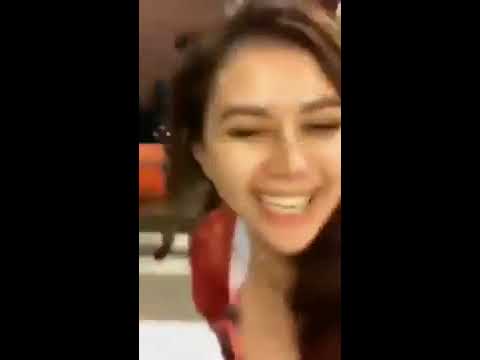 TANTE MONA LIVE SEBENTAR