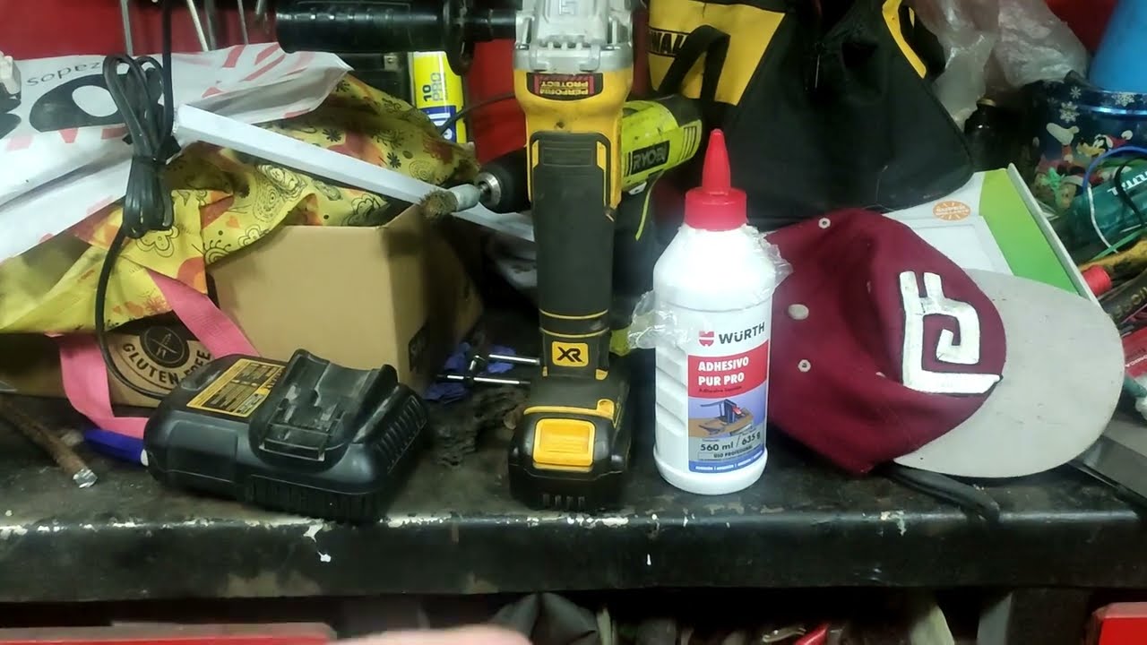 adhesivo pur pro de wurth liquido reparando un cuchillo util para el taller