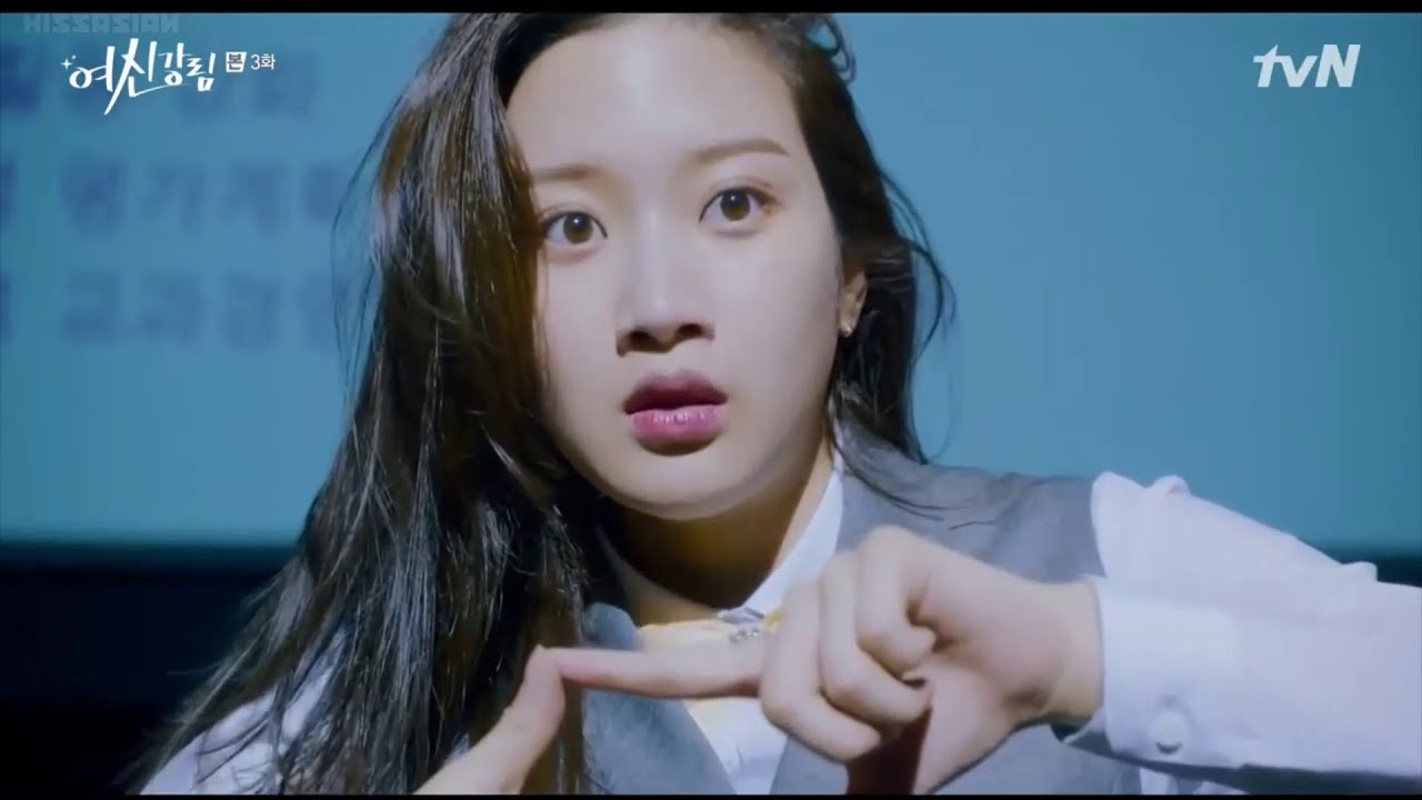 JUGYEONG DANCING to Hwasa Maria for the TALENT SHOW ...