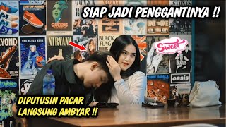 Prank Getting Dumped By His Boyfriend Next To A Beautiful Girl This Is His Reaction 