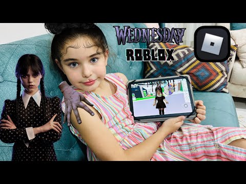 ROBLOX DA WEDNESDAY KARAKATERİ YAPALIM !! ELİF SİNEMİN EV TURU !!