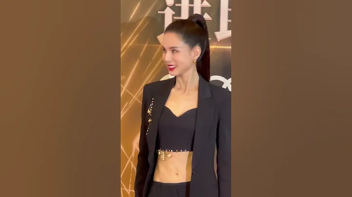 56歲的#李若彤 腹肌絕了！小龍女姑姑不減當年美，身材太好了 - 天天要聞