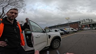 Ik ben een piloot! Je moet 150 meter afstand houden! 😨🎥🛸❌