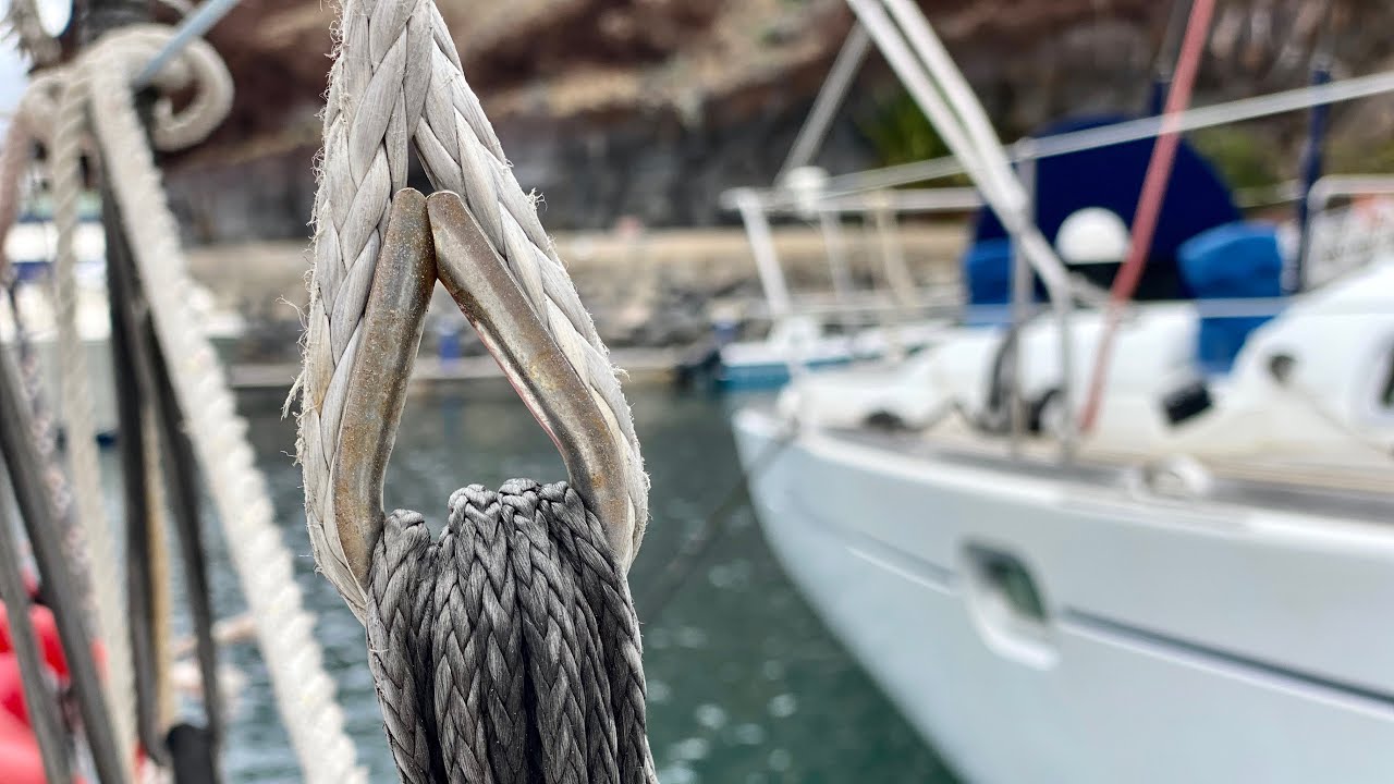 DYNEEMA [Part 3]: How to Splice Your Stay | Sailing Wisdom