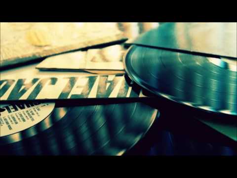 The Bounce - Groovy, Old-School Hip-Hop Beat