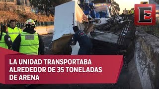 Accidente de trailer en la México-Cuernavaca provoca complicaciones viales Accidente de trailer en la México-Cuernavaca provoca complicaciones viales