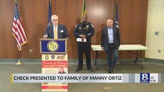 Rochester Police Raise Money for Fallen Officer