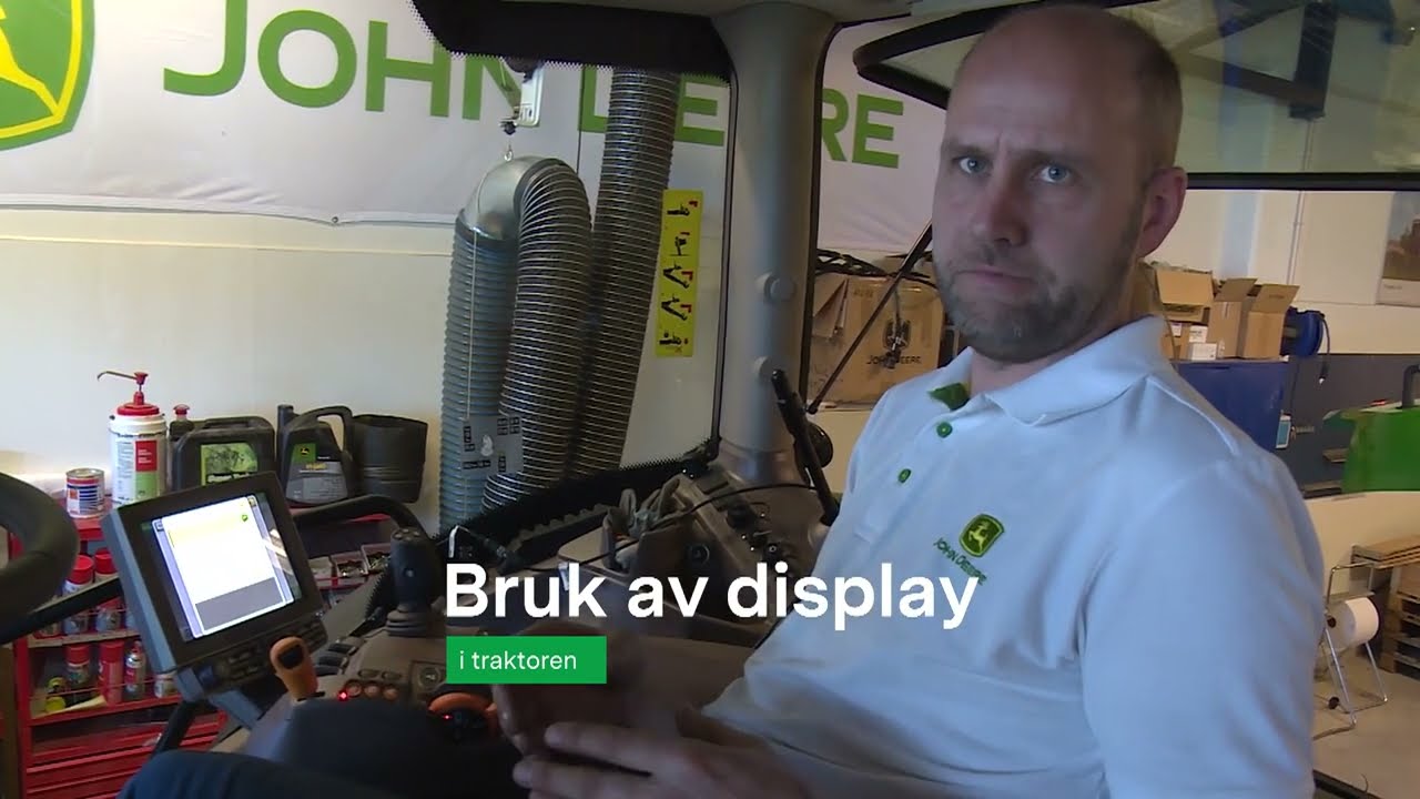 Bruk av display i traktoren - John Deere C441R rundballepresse 7/7