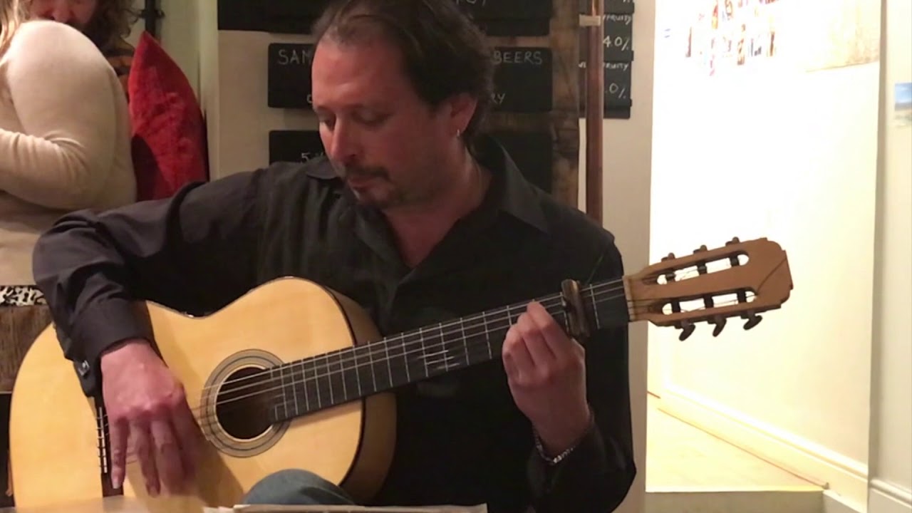 Flamenco Blanca 1A - Richard Arnold Guitars