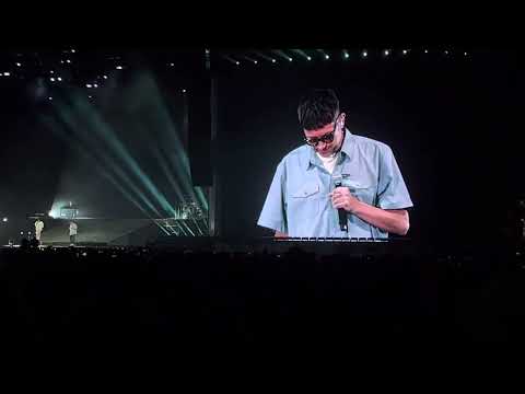 Billie Eilish - getting older w/Damon Albarn- live at Coachella 2022 W1