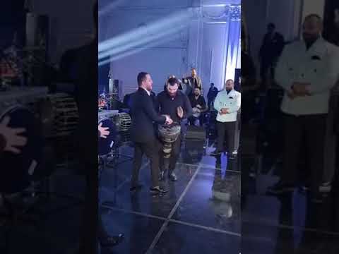 صولو ٨ مع النجم العربي حسين الديك حفلة مصر عازف البيركاشن حسام حريقص سيمو حسين الديك عالموت