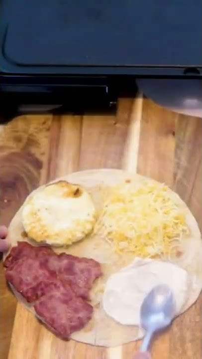 starbucks-turkey-bacon-sandwich-shorts-youtube