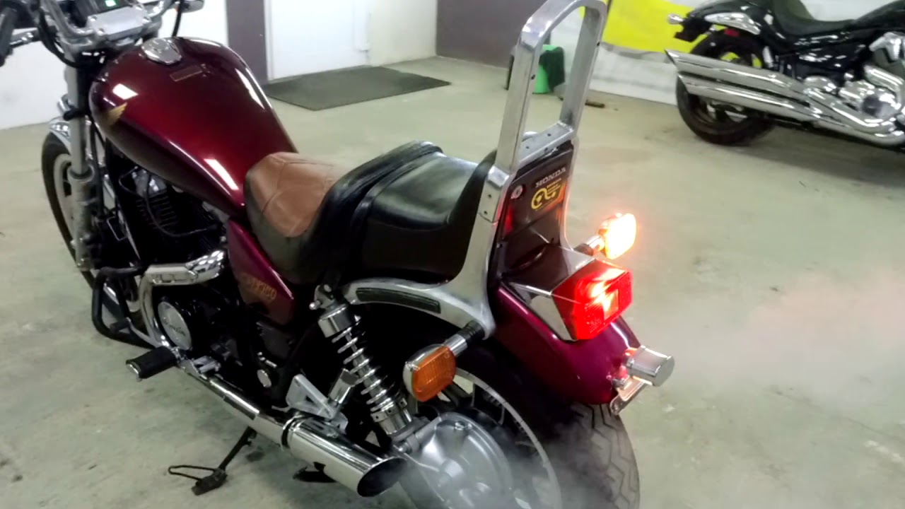 Хонда nv 750