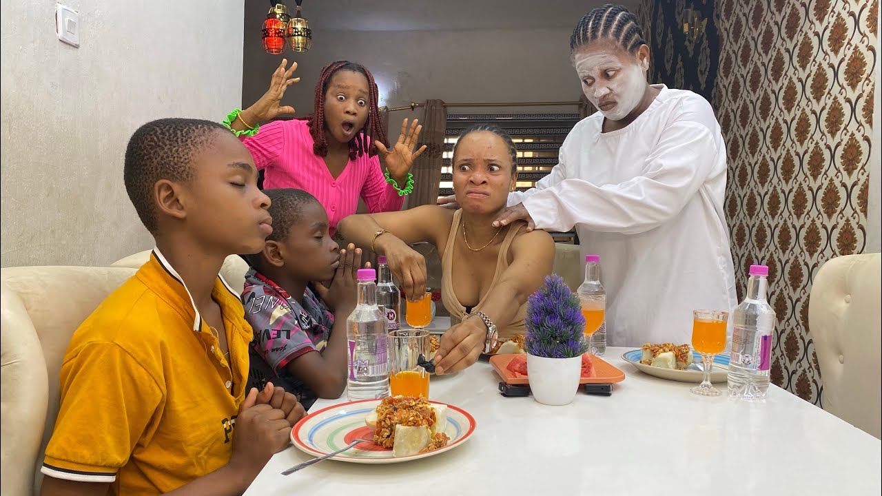 Разгневанный призрак кармы остановил миссию злой мачехи по отравлению своих детей, и произошло не...