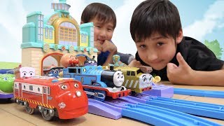 プラレール トーマス＆チャギントン 一緒に追いかけっこ【かとちゃん】