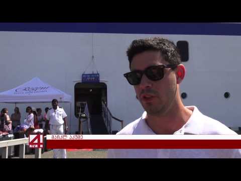 ბათუმის პორტში მსხვილი ამერიკული საკრუიზო ხომალდი „Seven Seas Mariner\"შემოვიდა