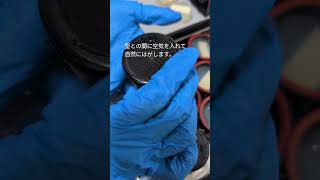 和菓子職人の技術 寒天の和菓子 氷室豆腐 を型から取り出すところ。コツはキャプションにあります。無理に外すと壊れるので注意⚠️ #youtubrshorts #shorts