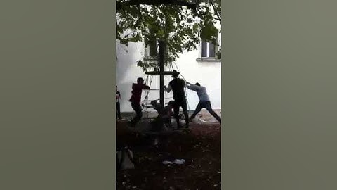 CHUTE!!! INCROYABLE TOURNIQUET??*•*