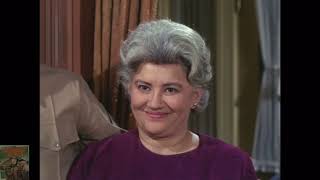 Gomer Pyle (Jim Nabors) sings Anema e core