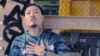 番傘片手の数寄者、土竜の2nd single。 客演には自身が長年Side Micを務...