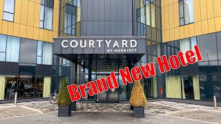 The Brand New Marriot Courtyard at Heathrow Airport. Room & Sky Bar review