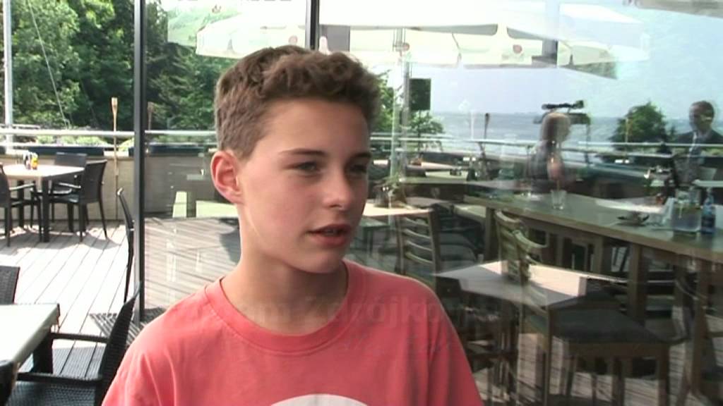 Adam Zdrójkowski - YouTube