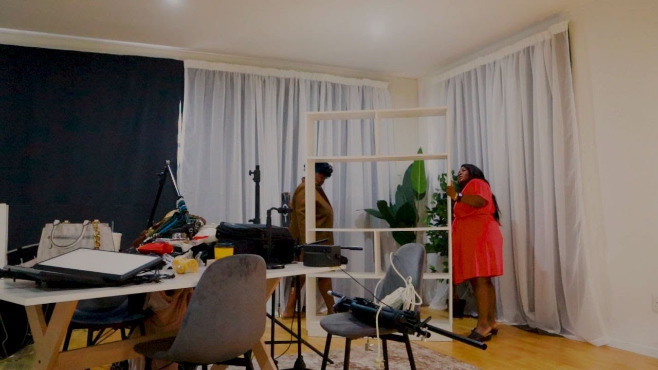Finally Setting The Studio Up, A Few Days In My Life - YouTube