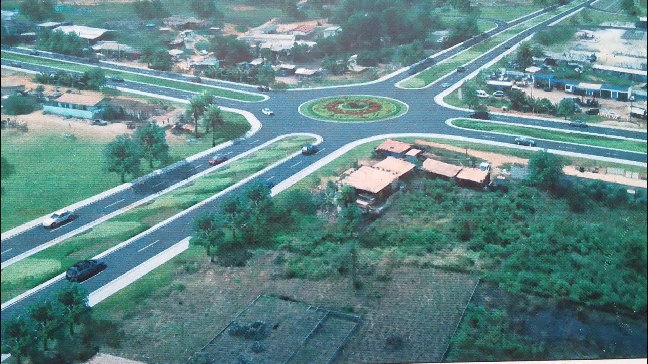 Voici la Voie Y4 du Carrefour Jacqueville à l'Autoroute du Nord .