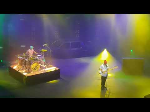 Twenty One Pilots - Stressed Out - Brixton 12/9/18