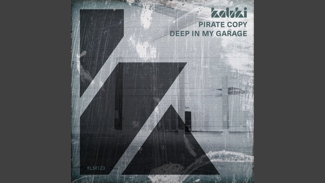 Ver Deep In My Garage (Extended Mix) no YouTube