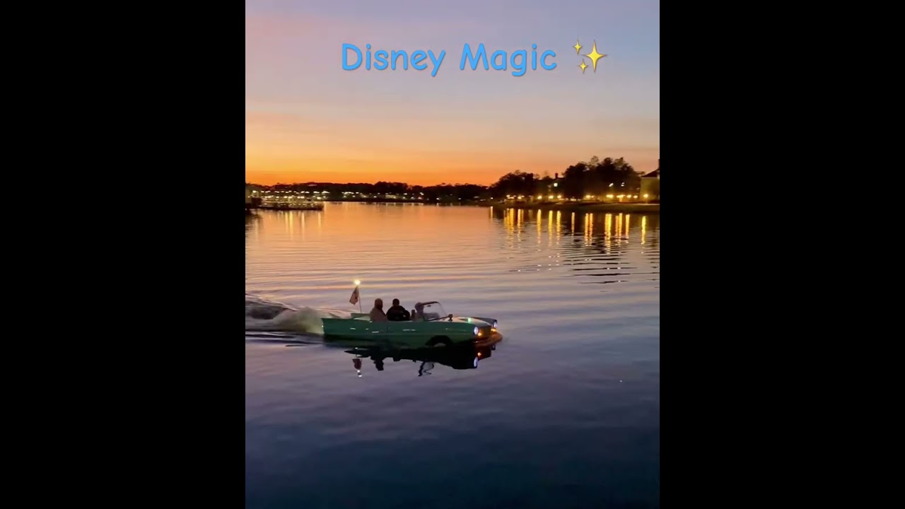 Vintage Amphicar Driving on Water at Disney Springs 🌅 Walt Disney World, Orlando, Florida