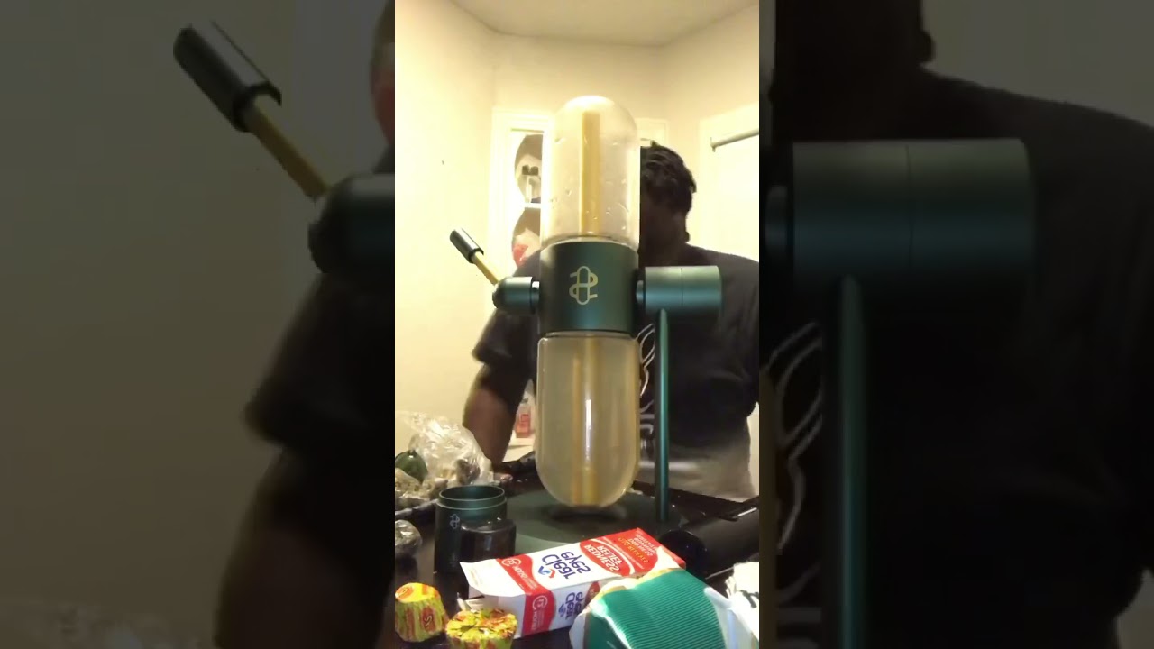 When smoking with bae goes wrong 😂 