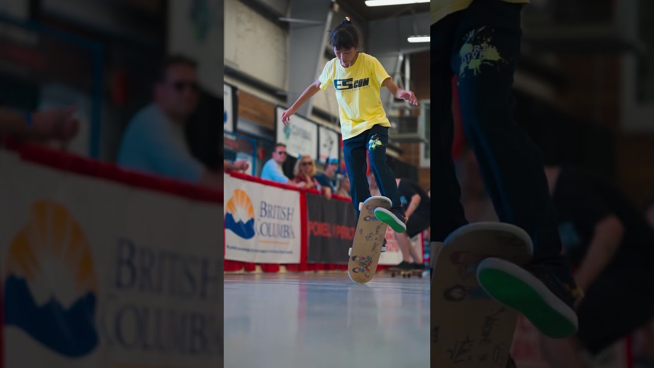 Она что, только что сделала соколообразный выпад?