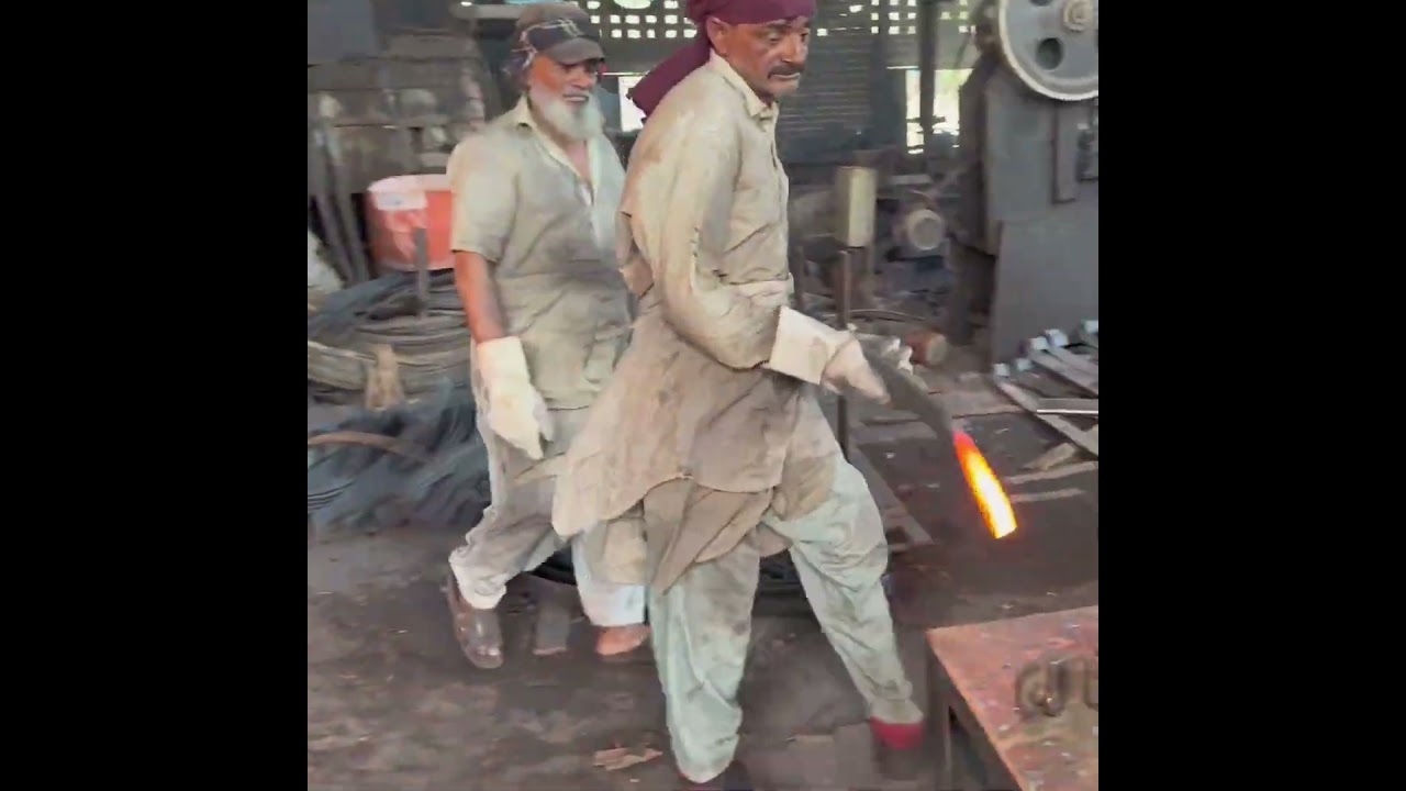 How Heavy Truck Springs Are Forged to Carry Tons and Control Every Bounce