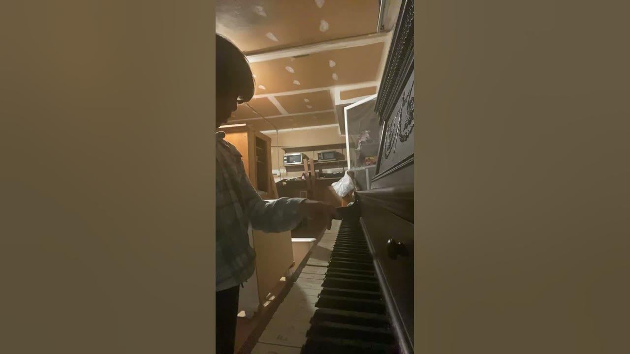 AC-DC High way to hell (piano cover) AC-DC High way to hell (piano cover)